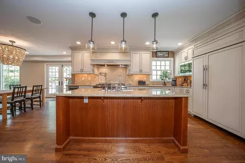 Kitchen - 1320 Bobarn Dr, Penn Valley, PA 19072 photo 2 of 5