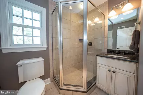 Bath - 1320 Bobarn Dr, Penn Valley, PA 19072 photo 1 of 8