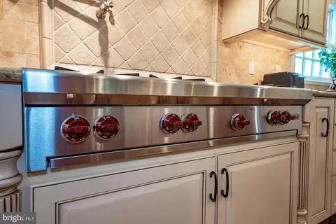 Kitchen - 1320 Bobarn Dr, Penn Valley, PA 19072 photo 4 of 5