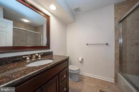 Bath - 1320 Bobarn Dr, Penn Valley, PA 19072 photo 6 of 8