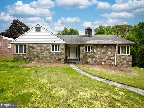 1011 Huntingdon Pike, Huntingdon Valley, PA 19006