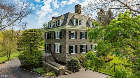 8523 Ardmore Ave, Wyndmoor, PA 19038