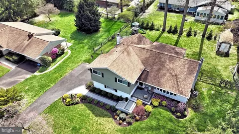 1056 Devon Rd, Jenkintown, PA 19046