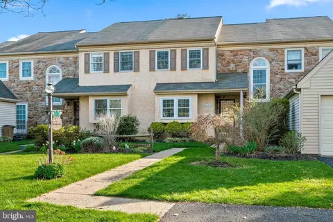 1512 Corsley Ct, Ambler, PA 19002