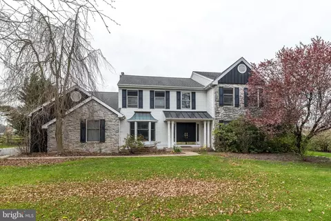 3068 Sunny Ayre Dr, Lansdale, PA 19446
