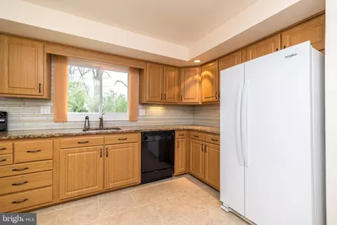 Kitchen - 687 Forest Rd, Wayne, PA 19087 photo 3 of 5