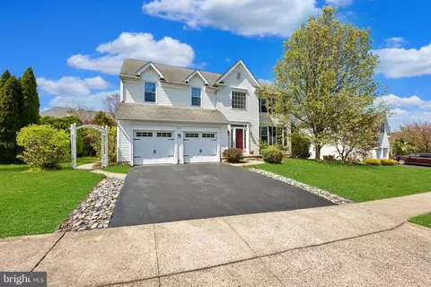533 Creekview Dr, Harleysville, PA 19438