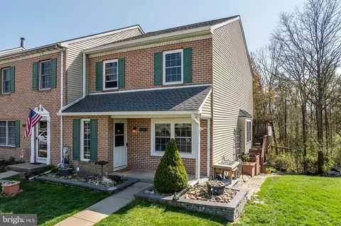 1120 Valley Stream Dr, Perkiomenville, PA 18074