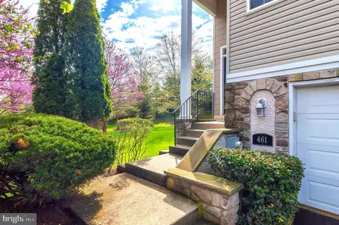 461 Fort Hill Cir, Fort Washington, PA 19034