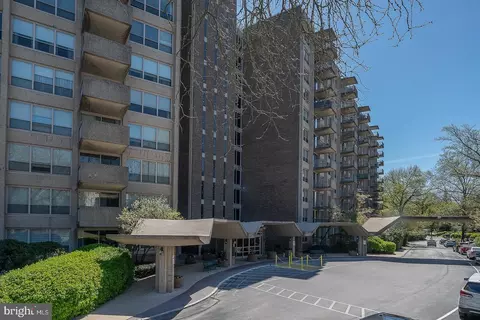 1001 City Ave #WB-514, Wynnewood, PA 19096