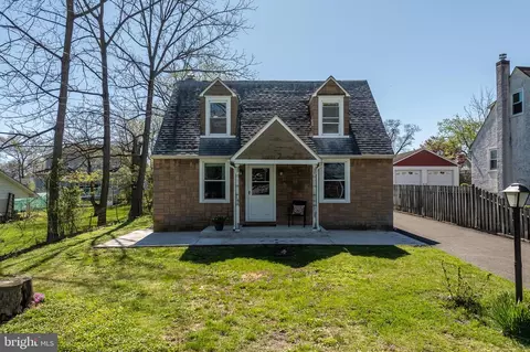1347 Bernard Ave, Willow Grove, PA 19090