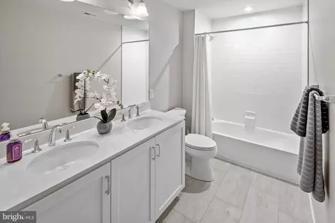 Bath - 52 Umbrell Dr, Eagleville, PA 19403 photo 3 of 3