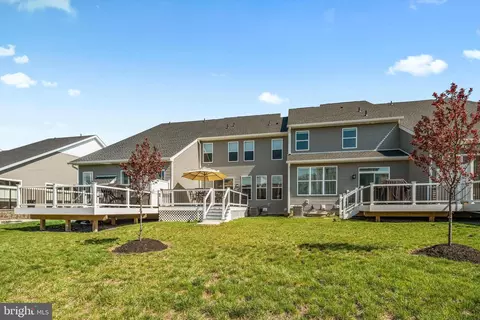 Exterior - 52 Umbrell Dr, Eagleville, PA 19403 photo 6 of 8