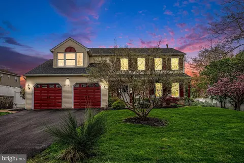 2115 Foxtail Dr, Pottstown, PA 19464