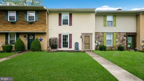 722 Jackson St, Lansdale, PA 19446