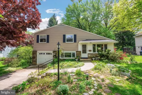 303 Winding Way, Glenside, PA 19038
