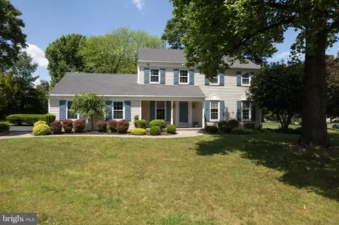 1206 Goodman Dr, Fort Washington, PA 19034