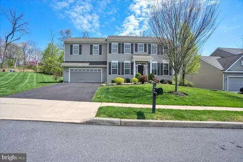 312 Masters Dr, Pottstown, PA 19464
