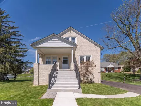 29 S Park Ave, Norristown, PA 19403
