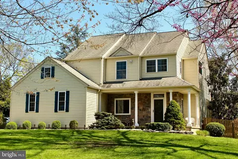 501 Elm Ave, North Wales, PA 19454