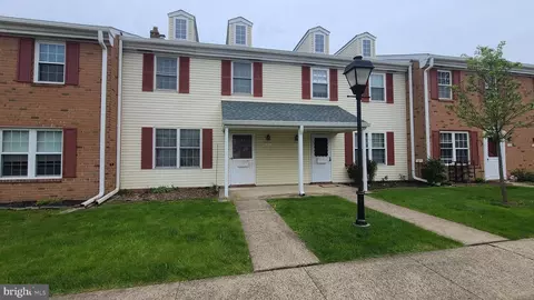 522 Clarella Ct, Lansdale, PA 19446