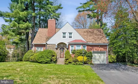 207 Radcliffe Rd, Glenside, PA 19038