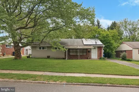 1271 Wunderland Rd, Abington, PA 19001