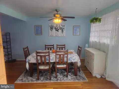 390 Carpenter Ln, Hatfield, PA 19440 photo 15