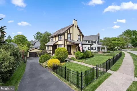 15 Auchy Rd, Erdenheim, PA 19038