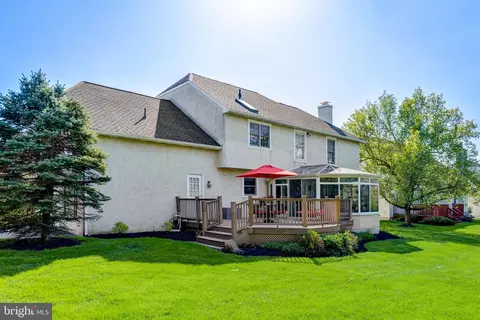 Exterior - 312 Sentry Ln, Wayne, PA 19087 photo 10 of 19