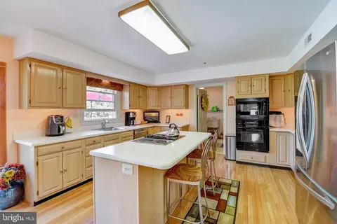 Kitchen - 312 Sentry Ln, Wayne, PA 19087 photo 1 of 5