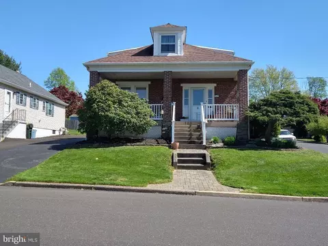 103 Gilpin Rd, Willow Grove, PA 19090