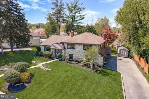 1004 Quill Ln, Oreland, PA 19075