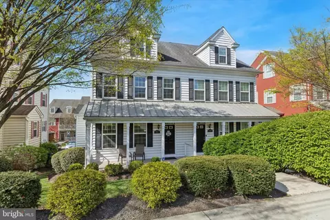 864 Main St, Harleysville, PA 19438