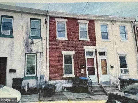 216 E Franklin St, Norristown, PA 19401
