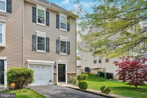 323 Girard Ave, Glenside, PA 19038