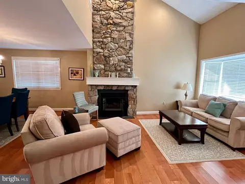 1401 Patrick, Maple Glen, PA 19002 photo 4