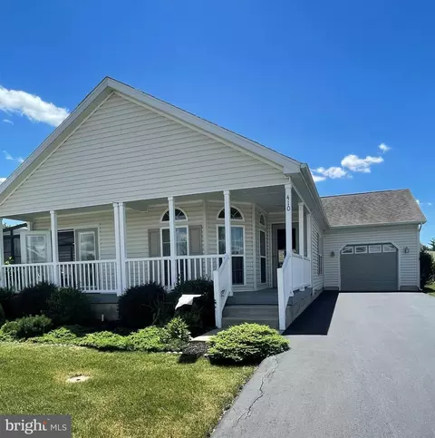 410 Dandelion Dr, Blue Bell, PA 19422