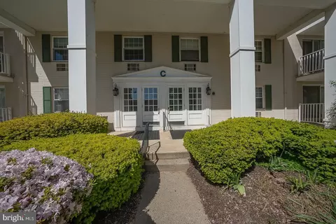 250 Ridge Pike #256-C, Lafayette Hill, PA 19444