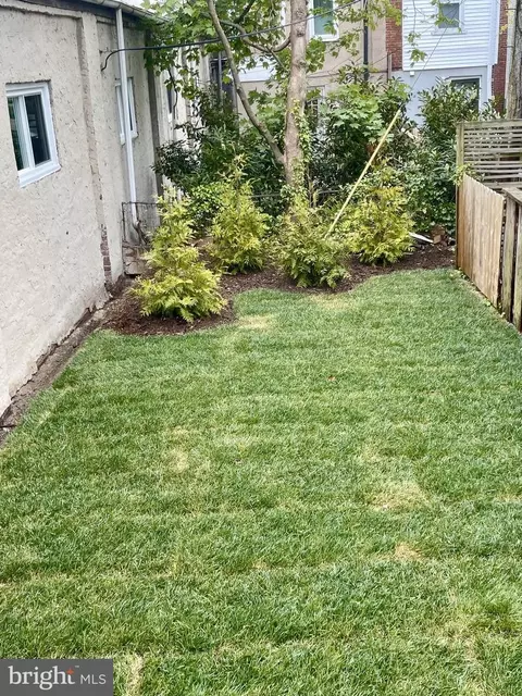 Exterior - 329 Hampden Ave, Narberth, PA 19072 photo 4 of 8