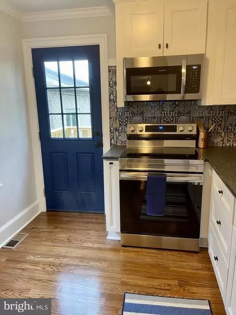 Kitchen - 329 Hampden Ave, Narberth, PA 19072 photo 5 of 10