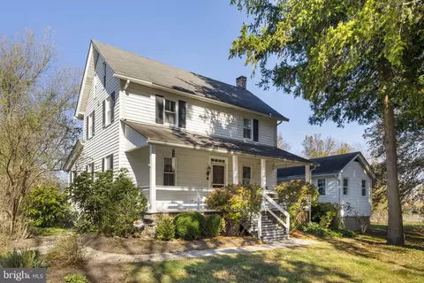 624 Lower State Rd, North Wales, PA 19454