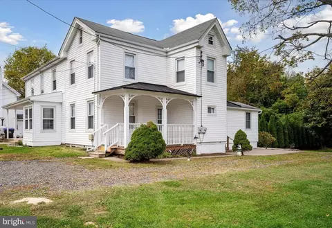 1122 Egypt Rd, Oaks, PA 19456