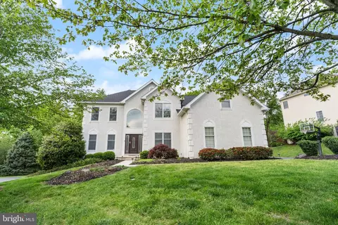 1907 Black Hawk Cir, Norristown, PA 19403