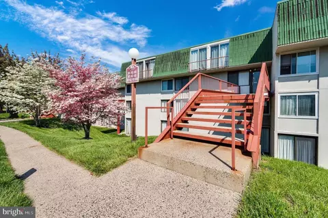 3421 Forest Ln #D-4, Schwenksville, PA 19473