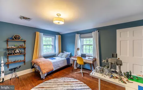 Bedroom - 819 Pardee Ln, Wyncote, PA 19095 photo 5 of 11