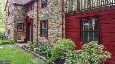 Exterior - 819 Pardee Ln, Wyncote, PA 19095 photo 3 of 23