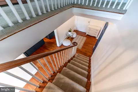Entry Way - 819 Pardee Ln, Wyncote, PA 19095 photo 10 of 10