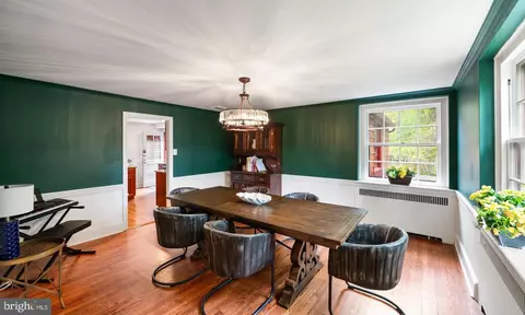 Dining - 819 Pardee Ln, Wyncote, PA 19095 photo 1 of 5