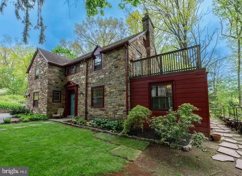 Exterior - 819 Pardee Ln, Wyncote, PA 19095 photo 4 of 23